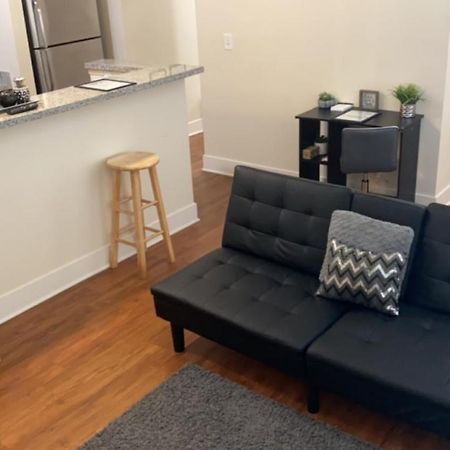 Downtown Cozy Apt Apartment อินเดียนาโพลิส ภายนอก รูปภาพ